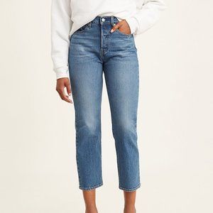 Levis Wedgie Straight fit ankle jean sz 31